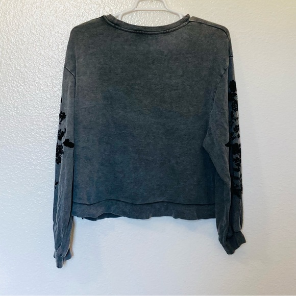 Zara Cropped Sweat Shirt Gray & Black Floral Flocked Balloon Sleeve Sz XL - Picture 10 of 13